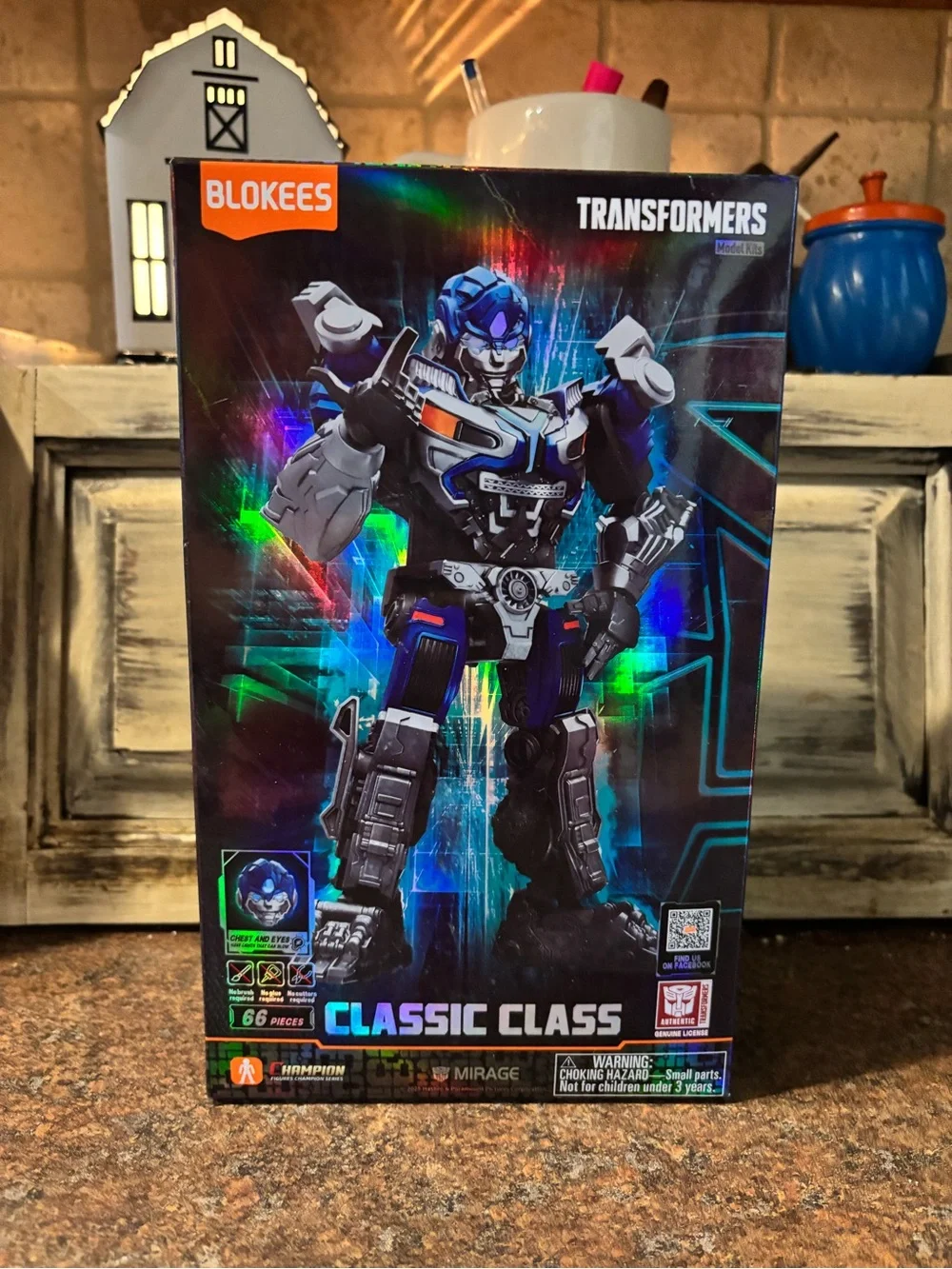 Champion Transformers Classic Class Blue & Silver Robot Action Figure blokees